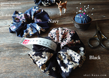 Load image into Gallery viewer, Japanese Handmade Kimono style Scrunchies, Shidarezakura (Weeping Cherry) Black, scjf0002