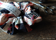 Load image into Gallery viewer, Japanese Handmade Kimono style Scrunchies, Ume (Plum) and Hikita Black, scjf0004