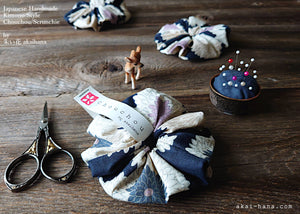 Japanese Handmade Kimono style Scrunchies, Chrysanthemum Navy, scjf0009