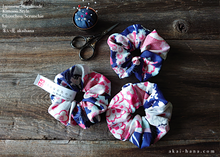 Load image into Gallery viewer, Japanese Handmade Kimono style Scrunchies, Miyabi Navy, 2 sizes, scjf0014