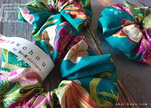 Load image into Gallery viewer, Japanese Handmade Kimono Style Chouchou/Scrunchies, Turquoise Floral, scjf0017