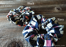 Load image into Gallery viewer, Japanese Handmade Kimono style Scrunchies, Henkei Ichimatsu Monyou Navy, scjf0028