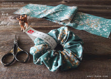 Load image into Gallery viewer, Japanese Handmade Cotton Linen Scrunchies, Flower Bouquet, Grayish Green