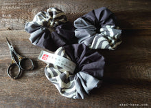 Load image into Gallery viewer, Japanese Handmade Scrunchies from Remnants, Monotone x Zebra