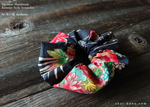 Load image into Gallery viewer, Japanese Handmade Kimono Style Chouchou/Scrunchies, scjf0099