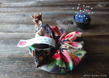 Load image into Gallery viewer, Japanese Handmade Kimono style Scrunchies, scjf0105