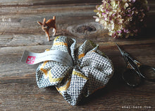 Load image into Gallery viewer, Vintage Kimono Scrunchies, Japanese Handmade, scvk0002