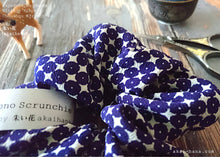 Load image into Gallery viewer, Vintage Kimono Scrunchies, Japanese Handmade, scvk0010