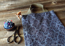 Load image into Gallery viewer, Little Tote, Gray Damask, tbls0003