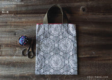 Load image into Gallery viewer, Little Tote, Chrysanthemum x Red