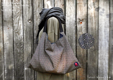 Load image into Gallery viewer, Japanese Handcrafted SANKAKU Tote, Sayagata ⦿tbml0027