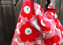Load image into Gallery viewer, Japanese Handcrafted SANKAKU Tote, Large Floral Red ⦿tbml0028