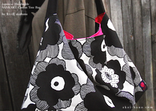 Load image into Gallery viewer, Japanese Handcrafted SANKAKU Tote, Large Floral Black ⦿tbml0030
