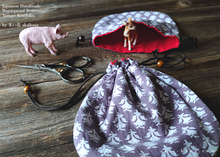 Load image into Gallery viewer, Repurposed Indian Calico Temari Kinchaku (drawstring) Purse, Light Gray x White, tkvu0001
