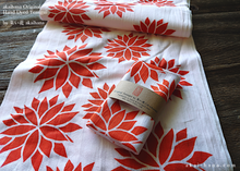 Load image into Gallery viewer, akaihana Original Tenugui, Dahlia, Japanese Hand Dyed, tnor0001