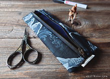 Load image into Gallery viewer, Japanese Handmade Pen Case, Koi Carp ⦿zc20p0011
