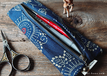 Load image into Gallery viewer, Japanese Handmade Pen Case, Kikukarakusa ⦿zc20p0012
