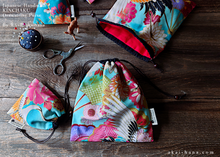 Load image into Gallery viewer, Wagara Kinchaku Drawstring Purse, 2 sizes ⦿kpjf0001
