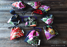 Load image into Gallery viewer, Wagara Kinchaku Drawstring Purse, 2 sizes ⦿kpjf0002
