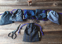 Load image into Gallery viewer, Vintage Kimono Travel Jewelry Bag ⦿kpvk0007
