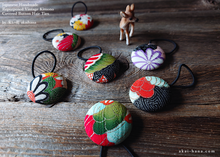 Load image into Gallery viewer, Repurposed Vintage Kimono Covered Button Elastic Ties ⦿phvk0008
