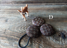 Load image into Gallery viewer, Vintage Kimono Button Hair Tie, Napkin Holder, Cord Organizer ⦿phvk1001
