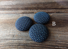 Load image into Gallery viewer, Vintage Kimono Button Hair Tie, Napkin Holder, Cord Organizer ⦿phvk1002
