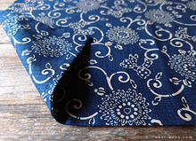 Load image into Gallery viewer, Reversible Japanese Handmade Placemats, Kikukarakusa ⦿pmjf0003
