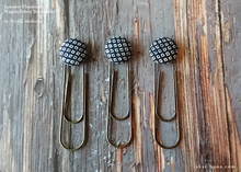 Load image into Gallery viewer, Japanese Handmade Wagara Fabric Bookmarks, Kanoko Black ⦿sbjf0001
