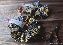 Load image into Gallery viewer, Japanese Handmade Scrunchies, Yellow Damask Floral, scaf0003
