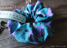 Load image into Gallery viewer, Japanese Handmade Scrunchies, Dreaming, scaf0027
