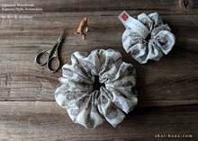 Load image into Gallery viewer, Japanese Handmade Scrunchies, Moroccan Breeze, 2 sizes ⦿scjf0022
