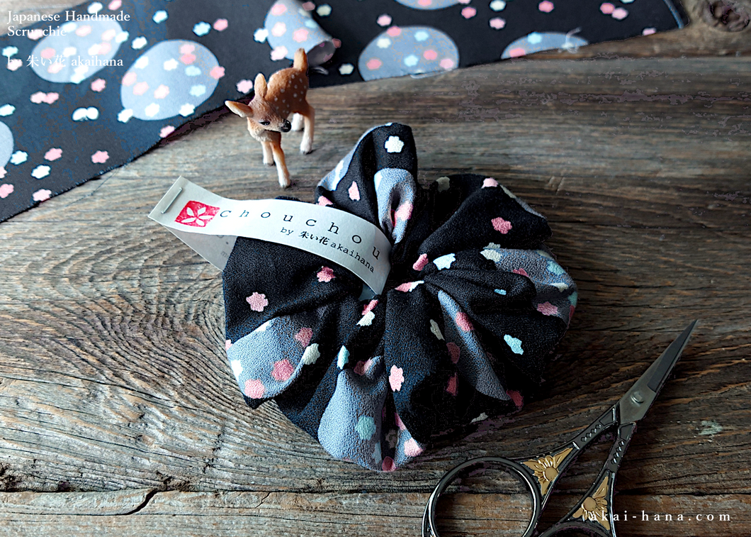 Japanese Handmade Kimono style Scrunchies, Konpeitō (confetto) Black ⦿scjf0030
