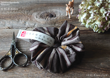Load image into Gallery viewer, Handmade Kimono style Scrunchies, Kawarijima Gray, 100% Japanese cotton
