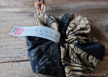 Load image into Gallery viewer, Japanese Handmade Kimono Style Scrunchies, Chuyasakiyori, scjf0040
