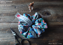 Load image into Gallery viewer, Japanese Handmade Scrunchies, Promenade Blue ⦿scjf0048
