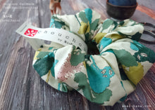 Load image into Gallery viewer, Japanese Handmade Chouchou/Scrunchies, Wonder Forest White, scjf0052
