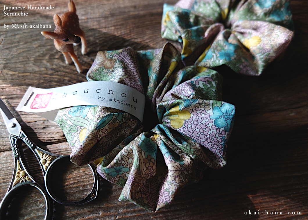 Japanese Handmade Scrunchies, Flowers and Berries ⦿scjf0055