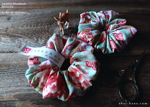Japanese Handmade Kimono Style Scrunchies, Hikita Hanaguruma Celadon ⦿scjf0058