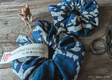 Load image into Gallery viewer, Japanese Handmade Scrunchies, Indian Cotton Blue ⦿scjf0113
