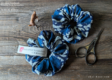 Load image into Gallery viewer, Japanese Handmade Scrunchies, Indian Cotton Blue ⦿scjf0113
