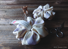 Load image into Gallery viewer, Vintage Kimono Scrunchies, Lilac x Cream, Japanese Handmade ⦿scvk0014
