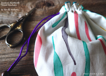 Load image into Gallery viewer, Mizu Fūsen (Water Balloon) White, Temari Kinchaku Purse ⦿tkjp0005

