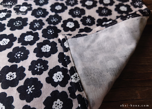 Japanese Cotton Double Gauze Tenugui, Black Flowers ⦿tndg0003