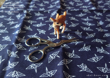 Load image into Gallery viewer, Japanese Tenugui Handkerchief with Hand Stitch, Orizuru (paper crane) ⦿tnho0003
