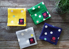 Load image into Gallery viewer, Quadruple Reversible Japanese Gauze Handkerchief, Soda Dots Green ⦿wghc0003
