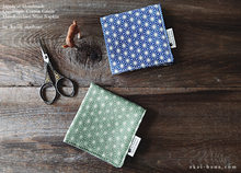 Load image into Gallery viewer, Quadruple Reversible Japanese Handkerchief, Asanoha ⦿wghc002324
