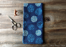 Load image into Gallery viewer, Furoshiki Reusable Fabric Wrap, Bandana, Maru Karakusa ⦿fsjf0015
