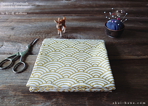 Furoshiki Reusable Fabric Wrap, Bandana, Seigaiha White x Gold ⦿fsjf0016