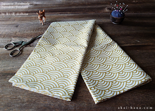 Load image into Gallery viewer, Furoshiki Reusable Fabric Wrap, Bandana, Seigaiha White x Gold ⦿fsjf0016
